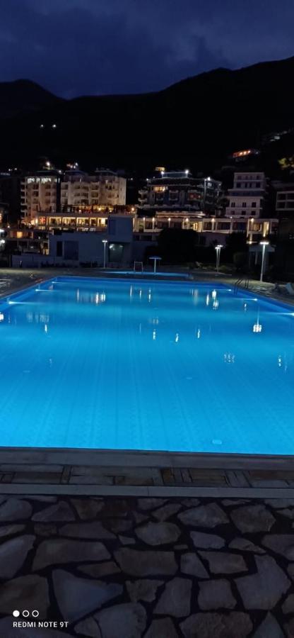 Iris Apartments فلورا المظهر الخارجي الصورة