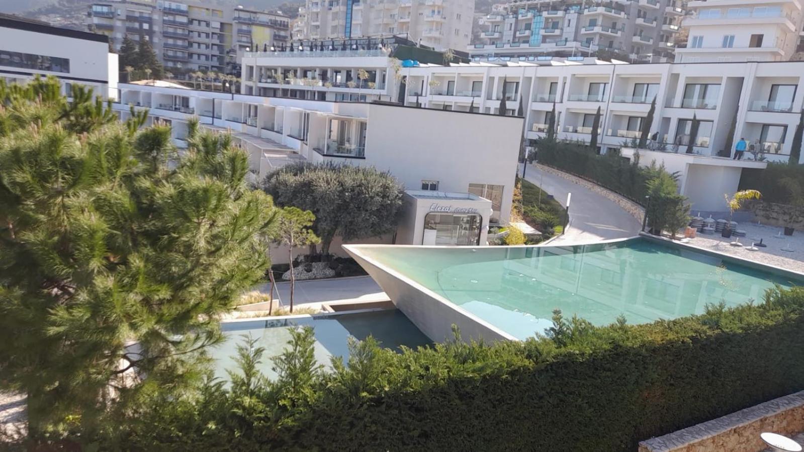 Iris Apartments فلورا المظهر الخارجي الصورة